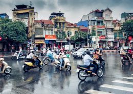 Travelling-Vietnam-Hanoi-street