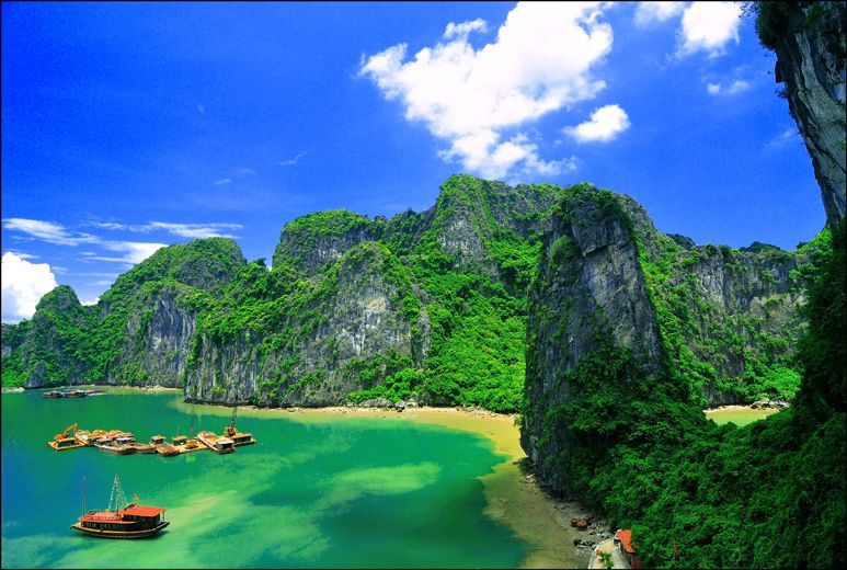 vietnam-attraction-for-hongkongese-ha-long